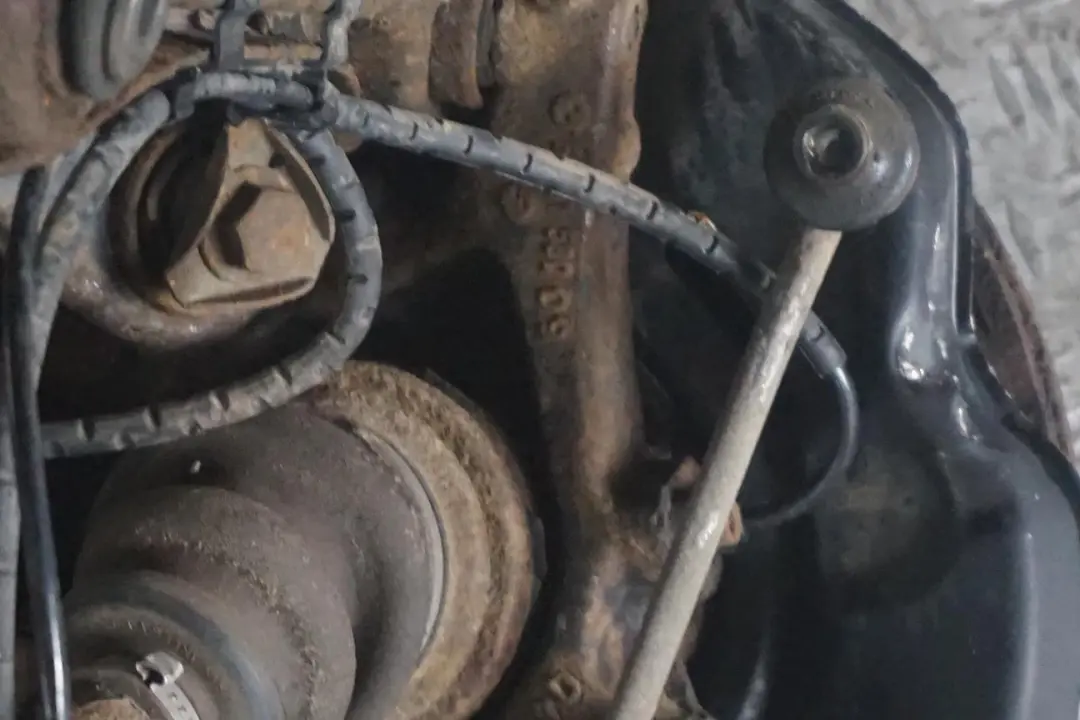 N47 Abtriebswelle Schwenklager Hinten Rechts für BMW 3 er E90 318d mit Teilenummer 6774810 BMW 3 er E90 318d N47 Abtriebswelle Schwenklager Hinten Rechts - SKU 6774810-14 - Teilenummer 6774810