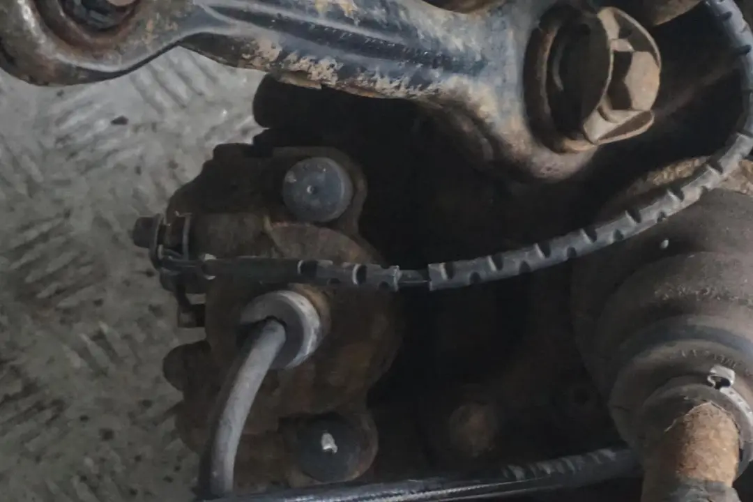 N47 Trasera Derecha O / S Suspension Pierna Eje Disco De Freno para BMW E90 318d con número de pieza 6774810 BMW E90 318d N47 Trasera Derecha O / S Suspension Pierna Eje Disco De Freno - SKU 6774810-14 - Número de pieza 6774810