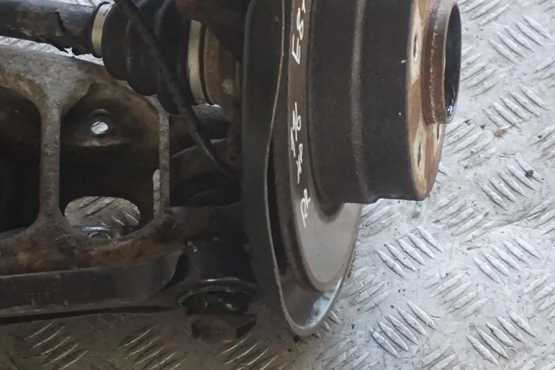 BMW 1 E87 116i N45 116PS Abtriebswelle Schwenklager Bremssattel Hinten Rechts - SKU 6774810-15 - Teilenummer 6774810