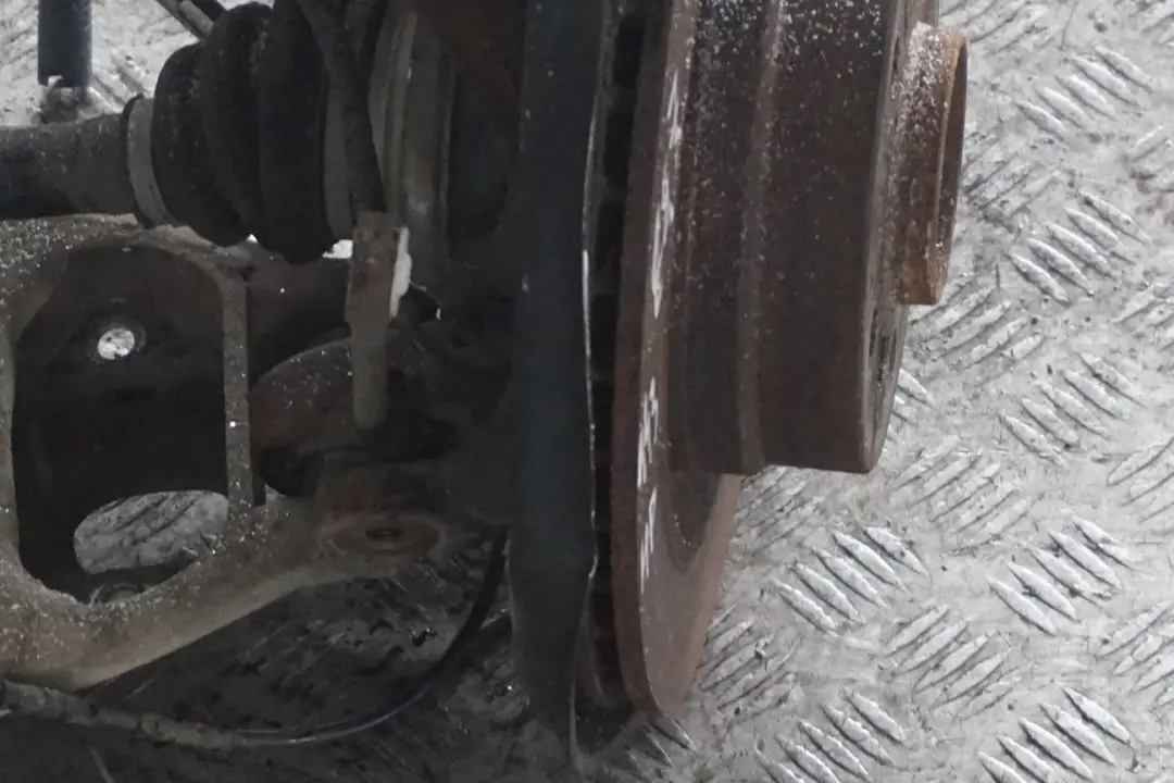 N47 Abtriebswelle Schwenklager Hinten Rechts für BMW 1 er E81 118d mit Teilenummer 6774810 BMW 1 er E81 118d N47 Abtriebswelle Schwenklager Hinten Rechts - SKU 6774810-23 - Teilenummer 6774810