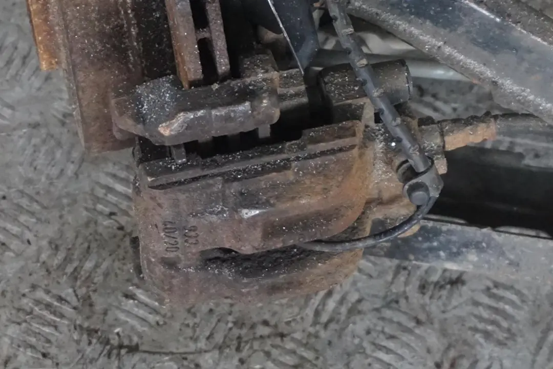 N47 Abtriebswelle Schwenklager Hinten Rechts für BMW 1 er E81 118d mit Teilenummer 6774810 BMW 1 er E81 118d N47 Abtriebswelle Schwenklager Hinten Rechts - SKU 6774810-23 - Teilenummer 6774810