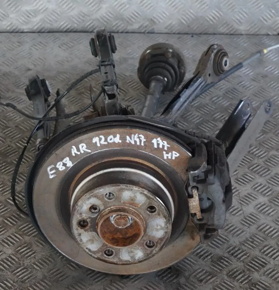 BMW E88 Cabrio 120d N47 Albero di Uscita Cuscinetto Perno Posteriore Dx