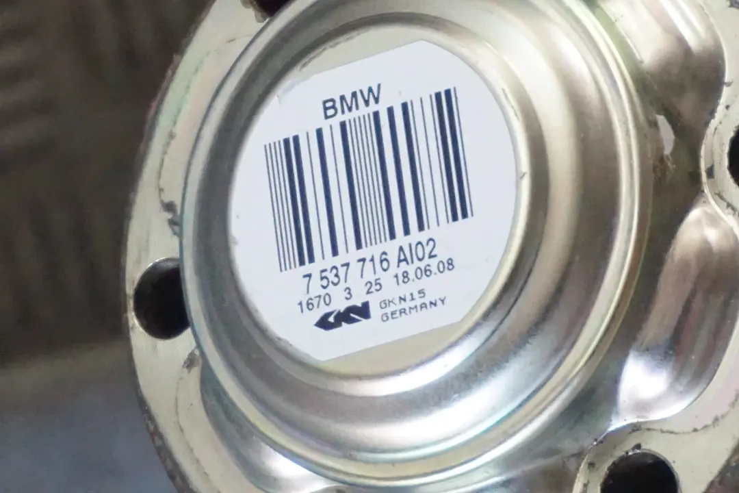 N53 218HP Zwrotnica półoś prawa do BMW E90 325i o numerze 6774810 BMW E90 325i N53 218HP Zwrotnica półoś prawa - SKU 6774810 - Numer Części 6774810