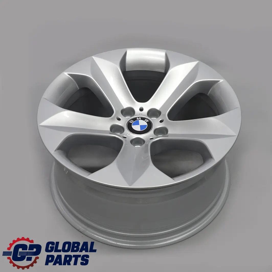 Silber Alu Felge Alufelge 19" Sternspeiche 232 9J ET:18 für BMW X6 er E71 mit Teilenummer 6774894 BMW X6 er E71 Silber Alu Felge Alufelge 19" Sternspeiche 232 9J ET:18 - SKU 6774894 - Teilenummer 6774894