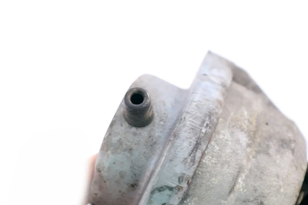 N53 Right O/S Engine Mount Mounting to BMW 5 6 Series E60 E61 E63 E64 LCI with Part number 6775028 BMW 5 6 Series E60 E61 E63 E64 LCI N53 Right O/S Engine Mount Mounting - SKU 6775028 - Part number 6775028