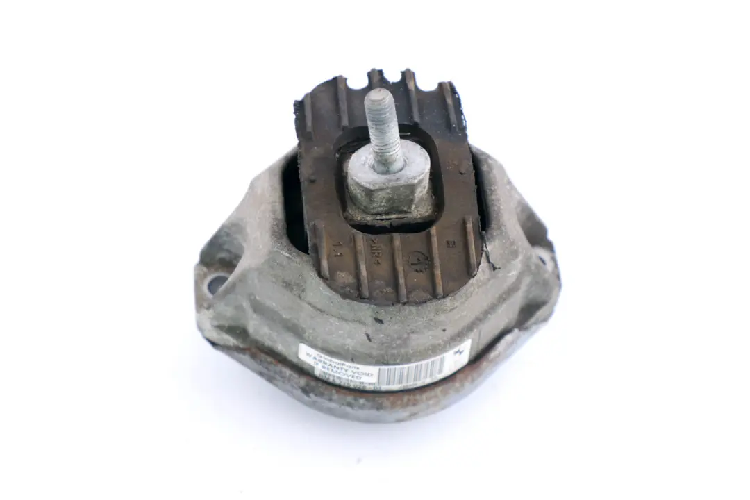 N53 Right O/S Engine Mount Mounting to BMW 5 6 Series E60 E61 E63 E64 LCI with Part number 6775028 BMW 5 6 Series E60 E61 E63 E64 LCI N53 Right O/S Engine Mount Mounting - SKU 6775028 - Part number 6775028