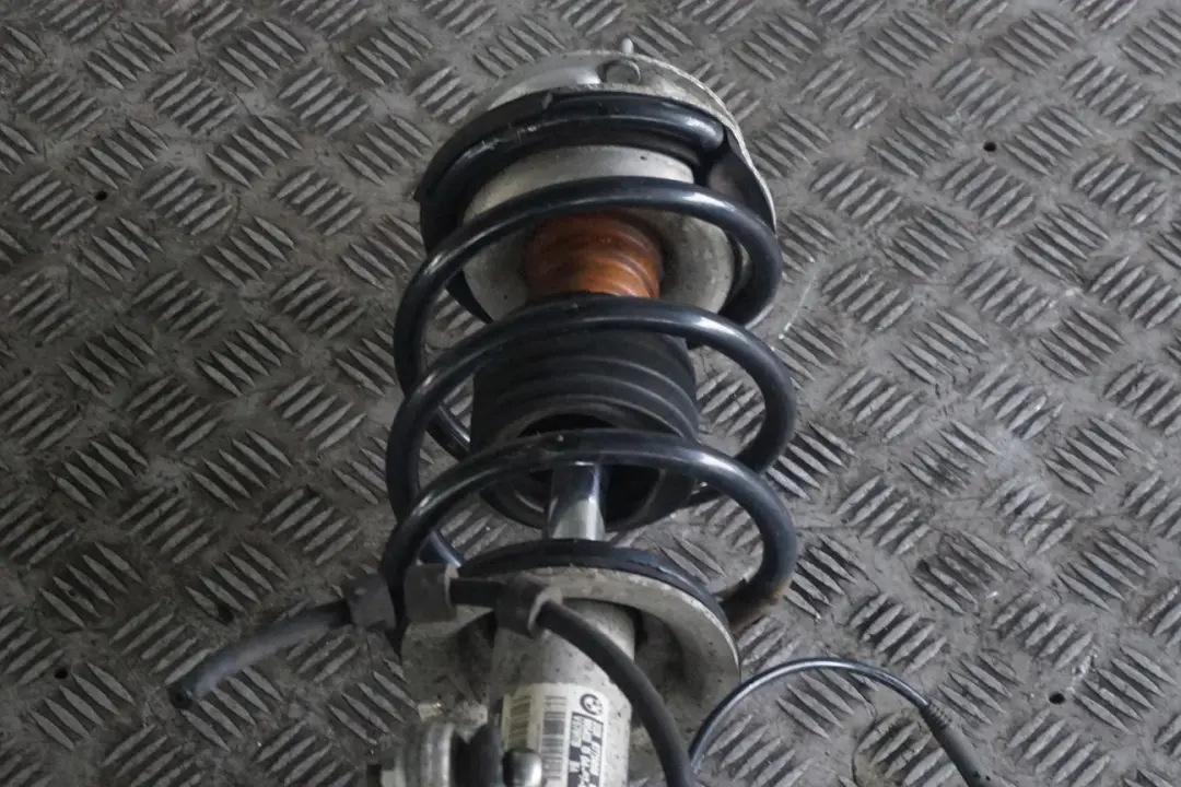 BMW E60 530d M57N2 Molla Sospensioni Davanti Destra Cuscinetto Perno - SKU 6775056-3 - Numero di parte 6775056