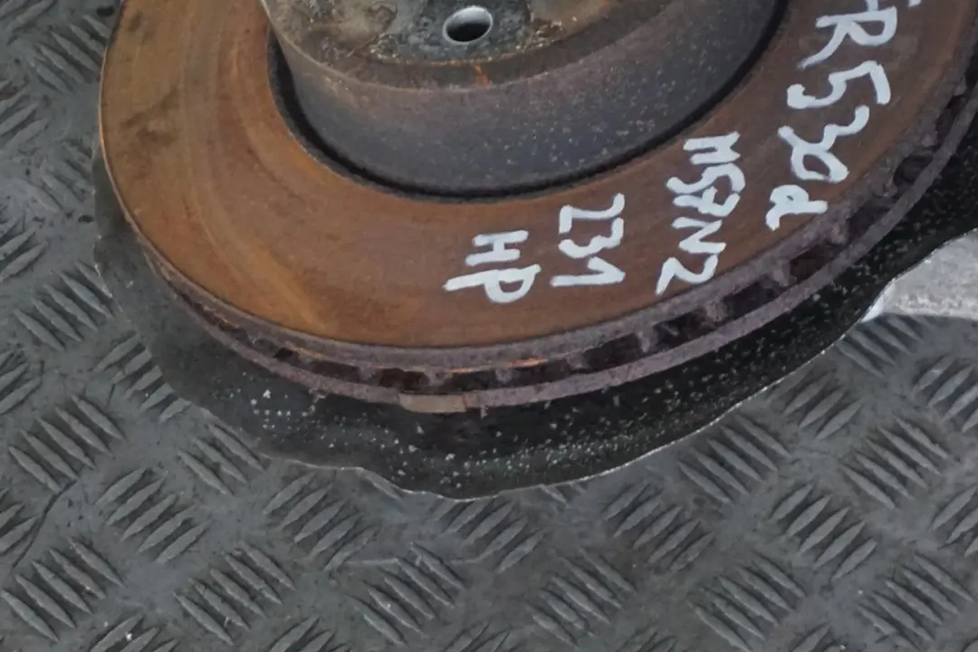 M57N2 Amortisseur Avant Droite Pivotement pour BMW 5 Serie E60 530d à propos du numéro de pièce 6775056 BMW 5 Serie E60 530d M57N2 Amortisseur Avant Droite Pivotement - SKU 6775056-3 - Numéro de pièce 6775056