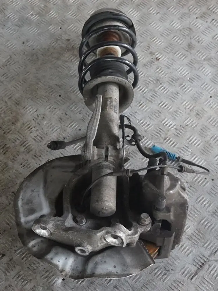 BMW E60 520d M47N2 Zwrotnica amortyzator prawy - SKU 6775056-4 - Numer Części 6775056