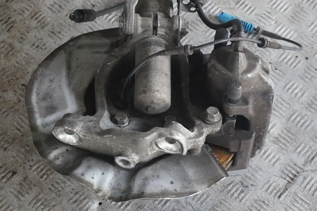 M47N2 Amortisseur Avant Droite Pivotement pour BMW 5 Serie E60 520d à propos du numéro de pièce 6775056 BMW 5 Serie E60 520d M47N2 Amortisseur Avant Droite Pivotement - SKU 6775056-4 - Numéro de pièce 6775056