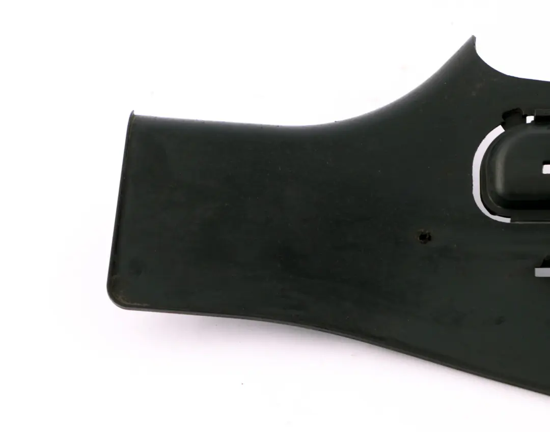 Protection Chutes de Pierres Droite pour BMW E81 E87 E90 E92 à propos du numéro de pièce 6775537 BMW E81 E87 E90 E92 Protection Chutes de Pierres Droite - SKU 6775537 - Numéro de pièce 6775537