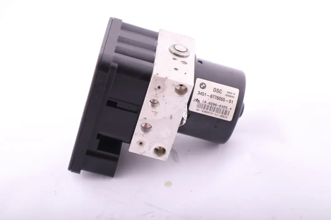 ABS DSC Modulo Pompa ECU Unità Idraulica per BMW E87 E90 E91 con numero di parte 6776055 BMW E87 E90 E91 ABS DSC Modulo Pompa ECU Unità Idraulica - SKU 6776055 - Numero di parte 6776055