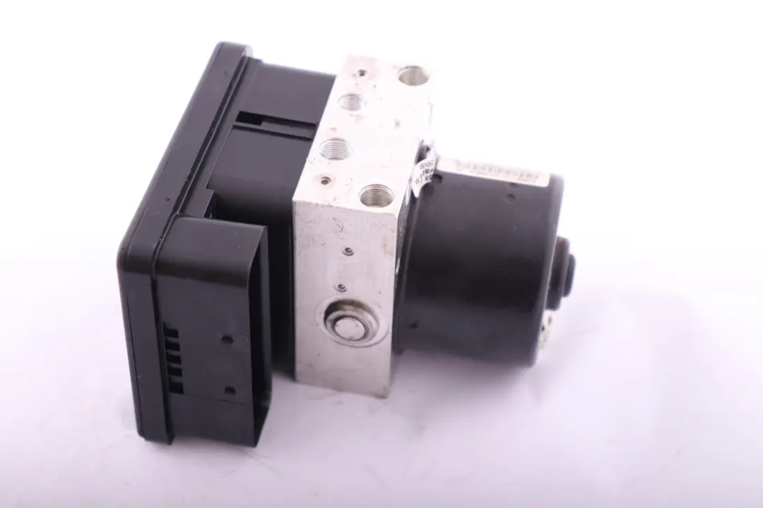 ABS DSC Module Pump ECU Hydro Unit to BMW E87 E90 E91 with Part number 6776055 BMW E87 E90 E91 ABS DSC Module Pump ECU Hydro Unit - SKU 6776055 - Part number 6776055