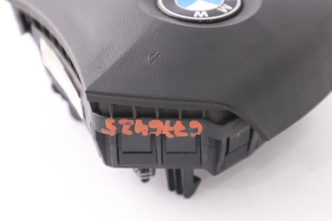 Steering Wheel Driver's Side Airbag Module to BMW 5 Series E60 E61 with Part number 6776904 BMW 5 Series E60 E61 Steering Wheel Driver's Side Airbag Module - SKU 6776425 - Part number 6776904