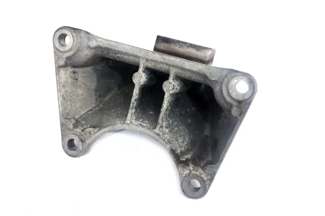 BMW 5 Series E60 E61 LCI M57N2 525d Getriebetragbock 2232 - SKU 6776667 - Teilenummer 6776667