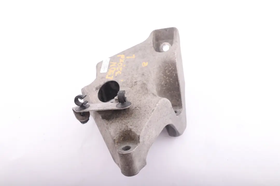 Engine Support Bracket BMW E90 E91 LCI E92 Holder Mount Left N/S - SKU 6777061 - Part number 6777061