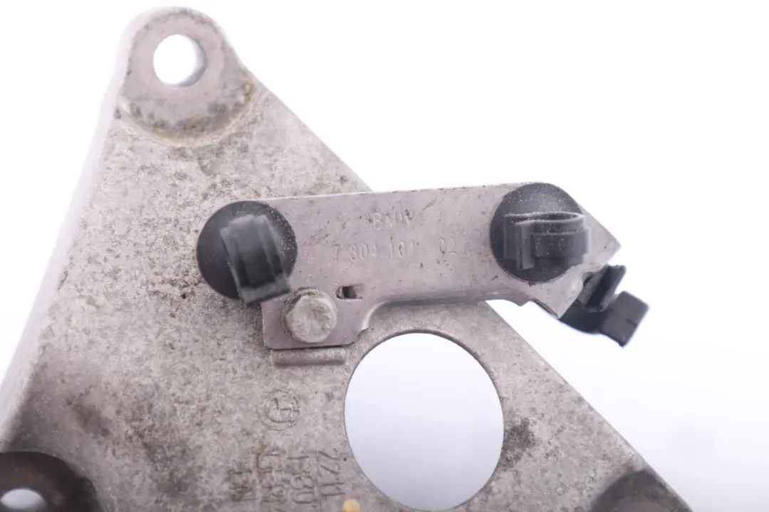 Engine Support Bracket BMW E90 E91 LCI E92 Holder Mount Left N/S - SKU 6777061 - Part number 6777061