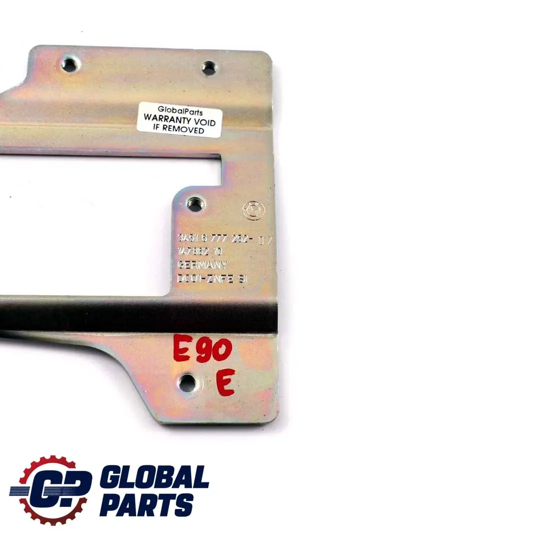 Holder Bracket Speed Sensor to BMW 1 3 Series E81 E87 E90 E91 E92 E93 with Part number 6777252 BMW 1 3 Series E81 E87 E90 E91 E92 E93 Holder Bracket Speed Sensor - SKU 6777252 - Part number 6777252