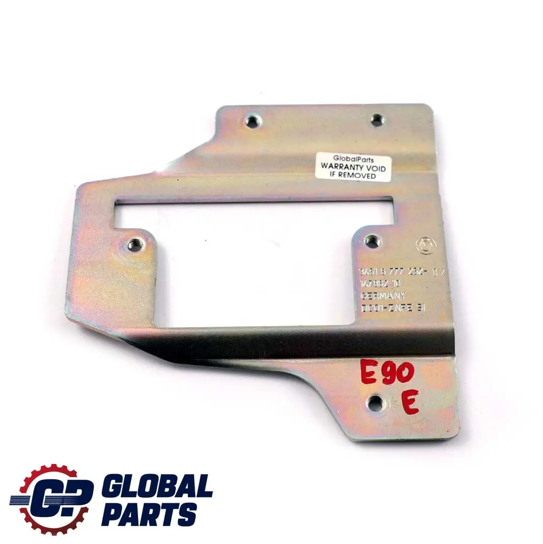 BMW 1 3 er E81 E87 E90 E91 E92 E93 Halter Drehratensensor - SKU 6777252 - Teilenummer 6777252