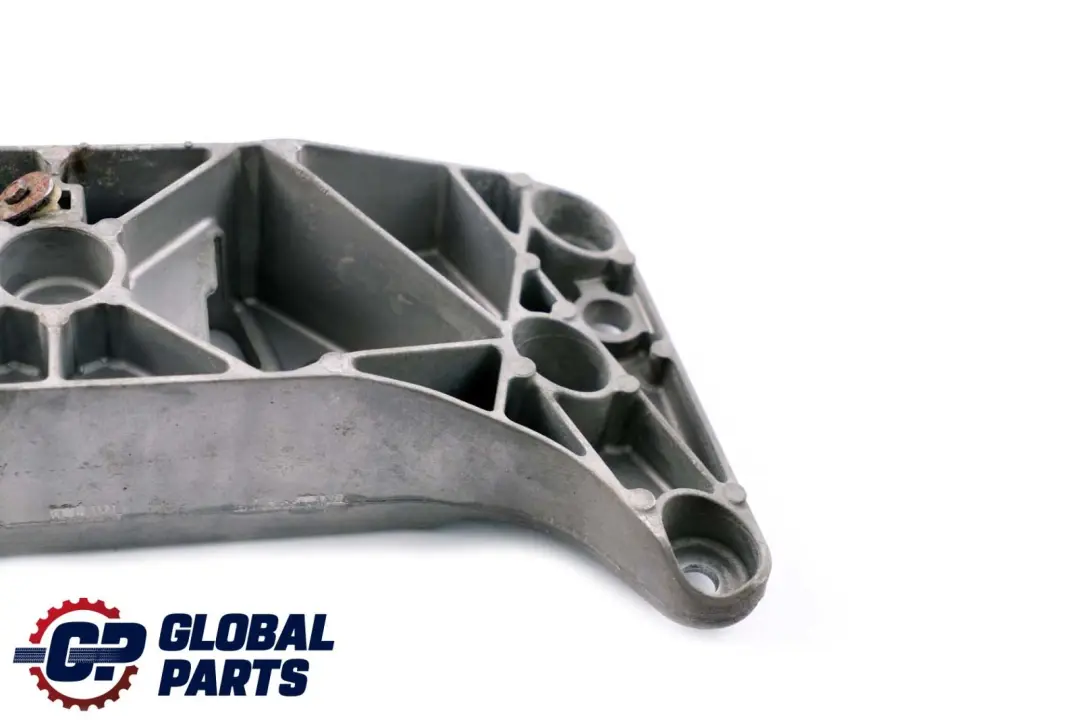 Support de la boite de vitesse BMW 5 6 F01 F10 F11 F12 LCI - SKU 6777613 - Numéro de pièce 6777613