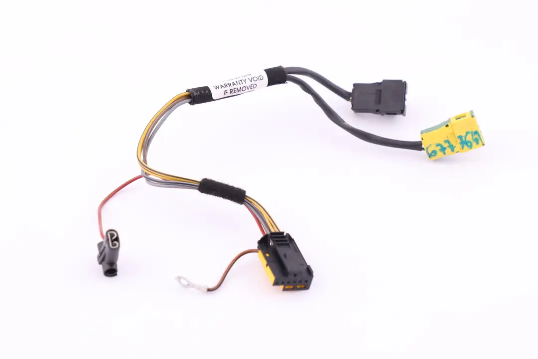 Przewód Poduszki Kierownicy Airbag do BMW E81 E87 E90 E91 E92 E93 X5 E70 o numerze 6777641 BMW E81 E87 E90 E91 E92 E93 X5 E70 Przewód Poduszki Kierownicy Airbag - SKU 6777641 - Numer Części 6777641