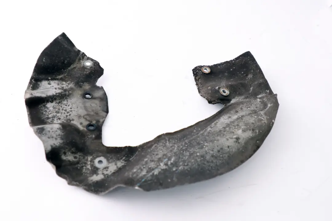 Front Left N/S Wheel Brake Protection Plate Cover to BMW 7 Series E65 E66 with Part number 6777835 BMW 7 Series E65 E66 Front Left N/S Wheel Brake Protection Plate Cover - SKU 6777835 - Part number 6777835