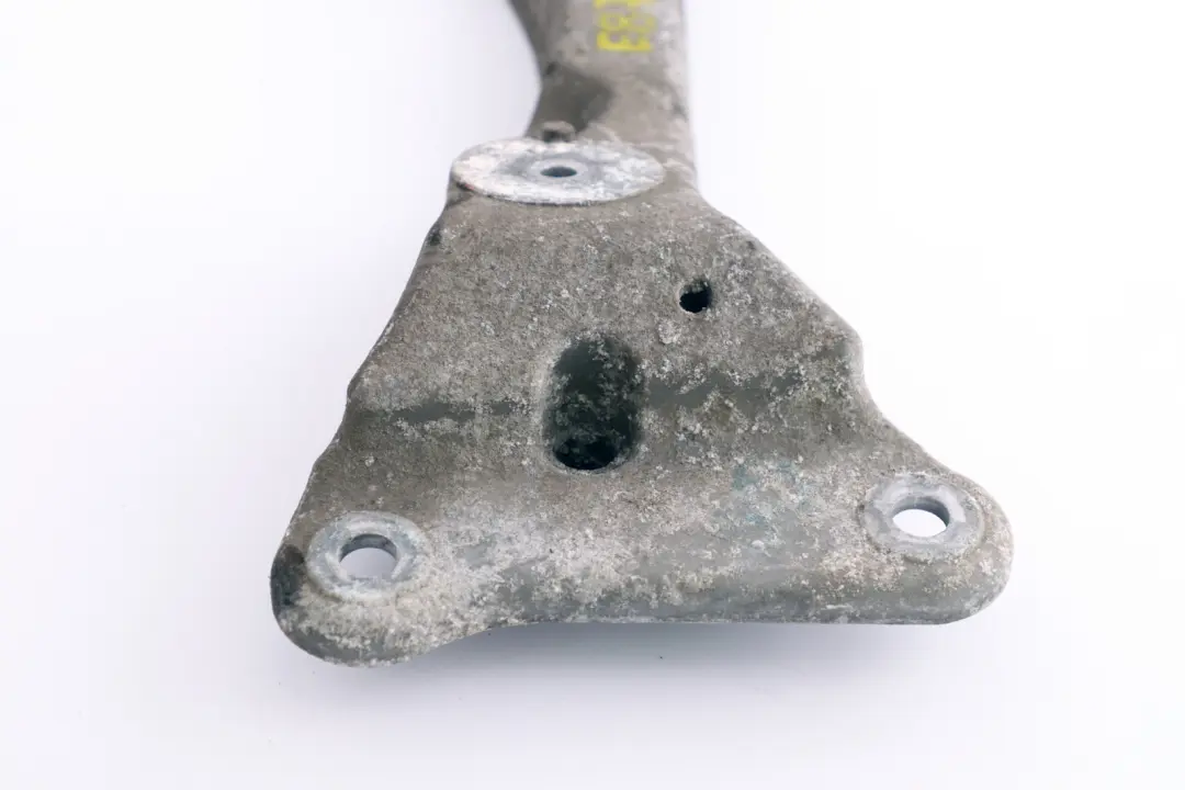 BMW E81 E87N E90 E91 Gearbox Support Carrier Mount Bracket - SKU 6778033 - Part number 6778033