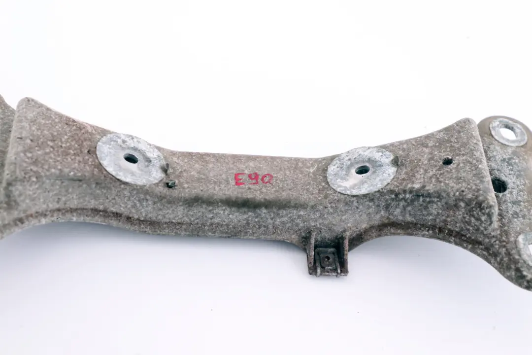 Support De Boîte De Vitesses Diesel pour BMW E81 E87 E90 E91 E92 à propos du numéro de pièce 6778058 BMW E81 E87 E90 E91 E92 Support De Boîte De Vitesses Diesel - SKU 6778058 - Numéro de pièce 6778058