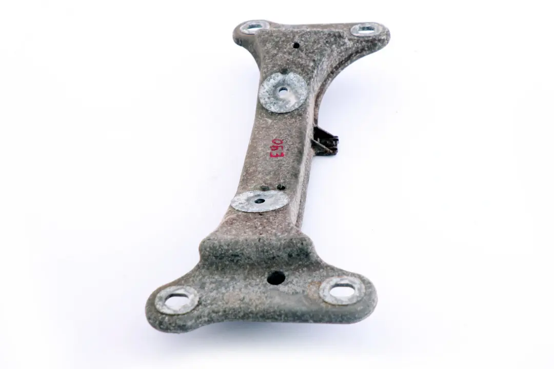 Łapa Wspornik Skrzyni Biegów do BMW E81 E87 E90 E91 o numerze 6778058 BMW E81 E87 E90 E91 Łapa Wspornik Skrzyni Biegów - SKU 6778058 - Numer Części 6778058