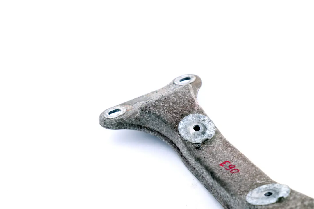 Gearbox Support Bracket Mount Diesel to BMW E81 E87 E90 E91 E92 with Part number 6778058 BMW E81 E87 E90 E91 E92 Gearbox Support Bracket Mount Diesel - SKU 6778058 - Part number 6778058