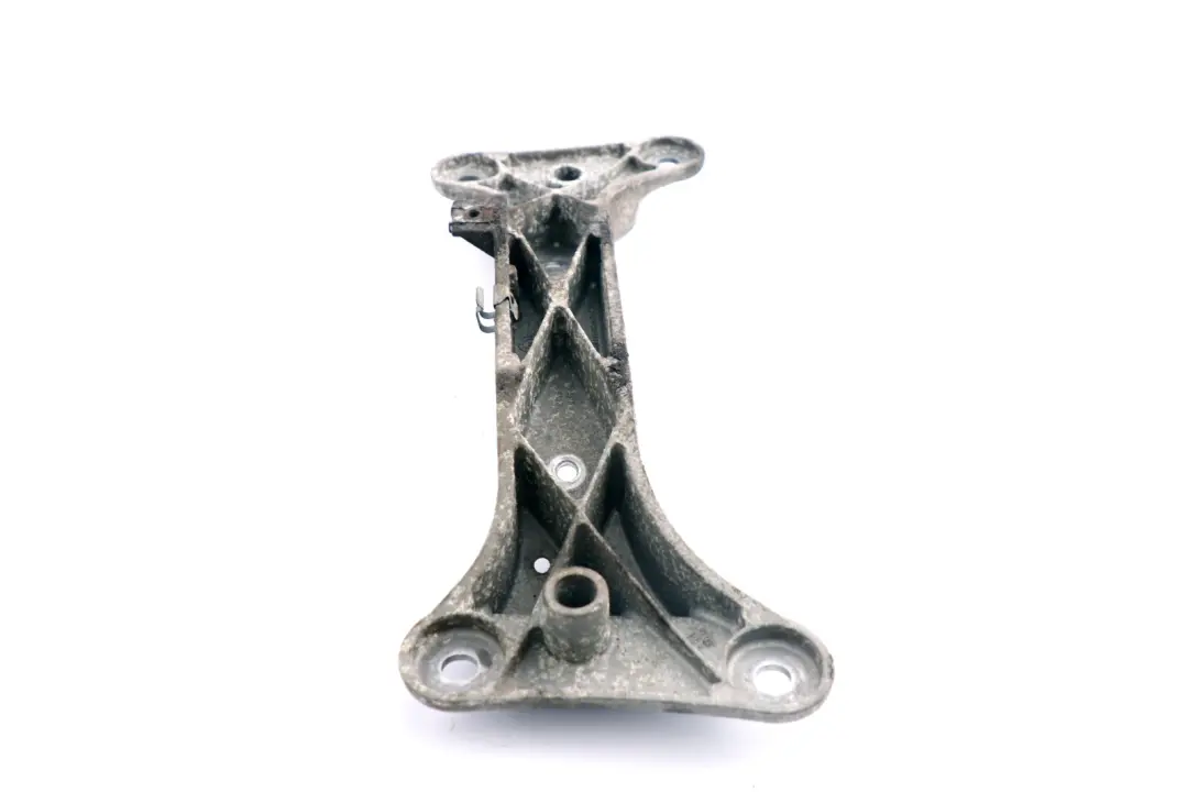 Getriebe Träger Automatik für BMW E81 E82 X1 E84 E87 E88 E90 E91 mit Teilenummer 6778059 BMW E81 E82 X1 E84 E87 E88 E90 E91 Getriebe Träger Automatik - SKU 6778059 - Teilenummer 6778059