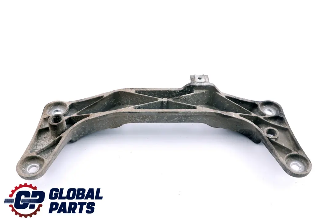 Soporte Caja De Cambios para BMW E90 E91 E92 E93 con número de pieza 6778060 BMW E90 E91 E92 E93 Soporte Caja De Cambios - SKU 6778060 - Número de pieza 6778060