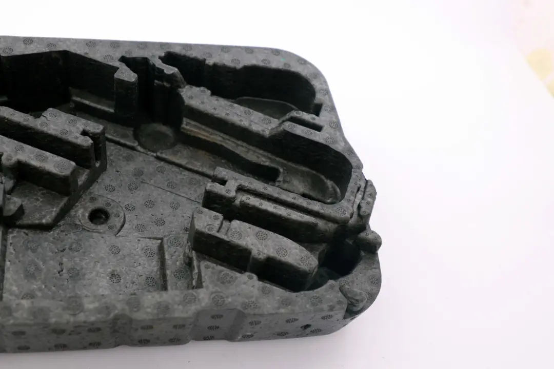 Deposito Ciotola Jack per Mini Cooper One R55 R56 R57 con numero di parte 6778555 Mini Cooper One R55 R56 R57 Deposito Ciotola Jack - SKU 6778555 - Numero di parte 6778555