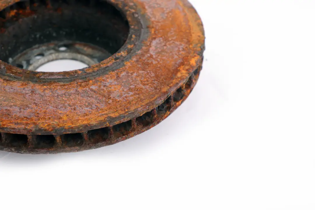 Bremsscheibe Leichtbau Belüftet Vorne Links Rechts BMW E60 E61 E63 - SKU 6779467 - Teilenummer 6779467