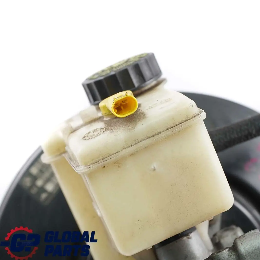 Servo Brake Unit Master Cylinder 6751589 6785666 to BMW Z4 Series E85 Roadster with Part number 6779682 BMW Z4 Series E85 Roadster Servo Brake Unit Master Cylinder 6751589 6785666 - SKU 6779682-2 - Part number 6779682