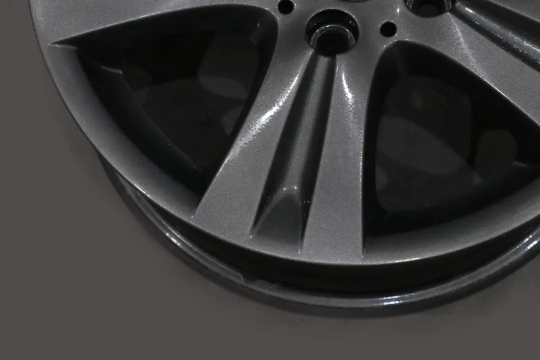 Grau Felgen Alufelge Rad Felge 16 "Doppelspeichen 222 für BMW 1 er E81 E87 mit Teilenummer 6779696 BMW 1 er E81 E87 Grau Felgen Alufelge Rad Felge 16 "Doppelspeichen 222 - SKU 6779696-6 - Teilenummer 6779696