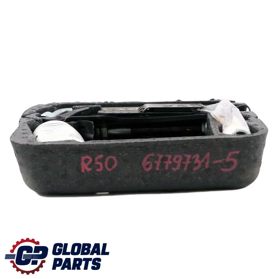 Ablageschale Wagenheb Radschraubenschlüsse für BMW Mini Cooper 5 R50 R55 R56 mit Teilenummer 6779731 BMW Mini Cooper 5 R50 R55 R56 Ablageschale Wagenheb Radschraubenschlüsse - SKU 6779731-5 - Teilenummer 6779731