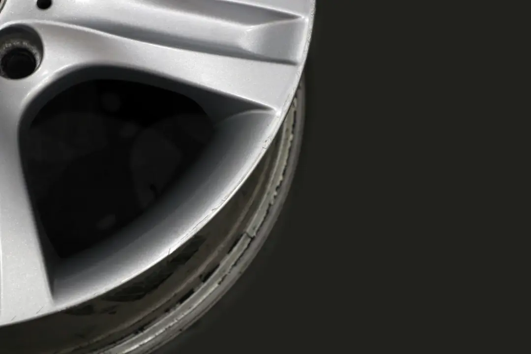 BMW 1 er E81 E82 E87 hinten Alu Felge Alufelge 17" Sternspeiche 262 ET:47 7,5J - SKU 6779793-2 - Teilenummer 6779793