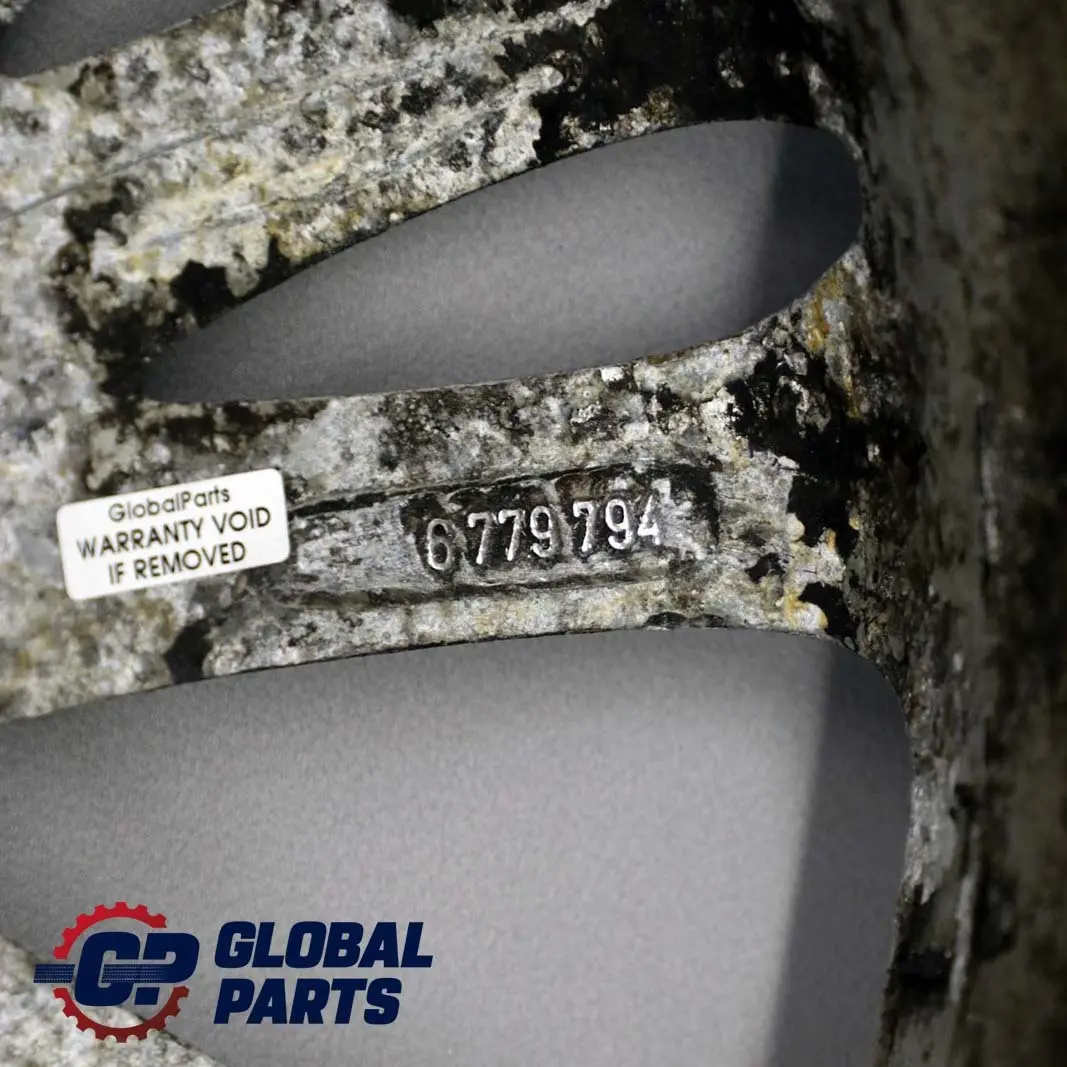 Vorne Alufelge Alu Felge 18" ET:49 7,5J W-Speiche 263 für BMW E81 E82 E87 mit Teilenummer 6779794 BMW E81 E82 E87 Vorne Alufelge Alu Felge 18" ET:49 7,5J W-Speiche 263 - SKU 6779794-3 - Teilenummer 6779794