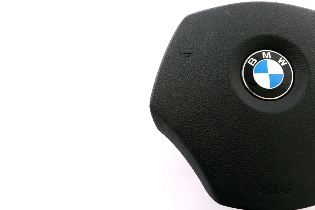 Poduszka Powietrzna Kierownicy Airbag 6772866 do BMW E84 E90 o numerze 6779829 BMW E84 E90 Poduszka Powietrzna Kierownicy Airbag 6772866 - SKU 6779829-2 - Numer Części 6779829