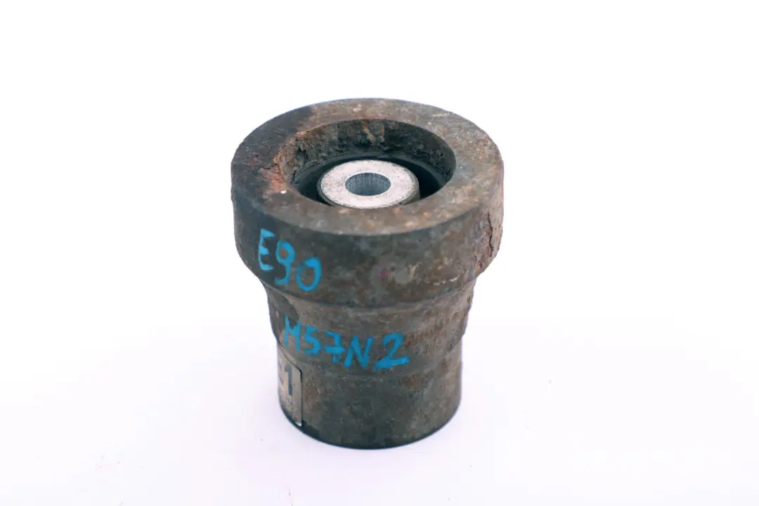 M57N2 Vibration Absorber Rear Differential BMW 3 Series E90 E92 335d - SKU 6780135 - Part number 6780135