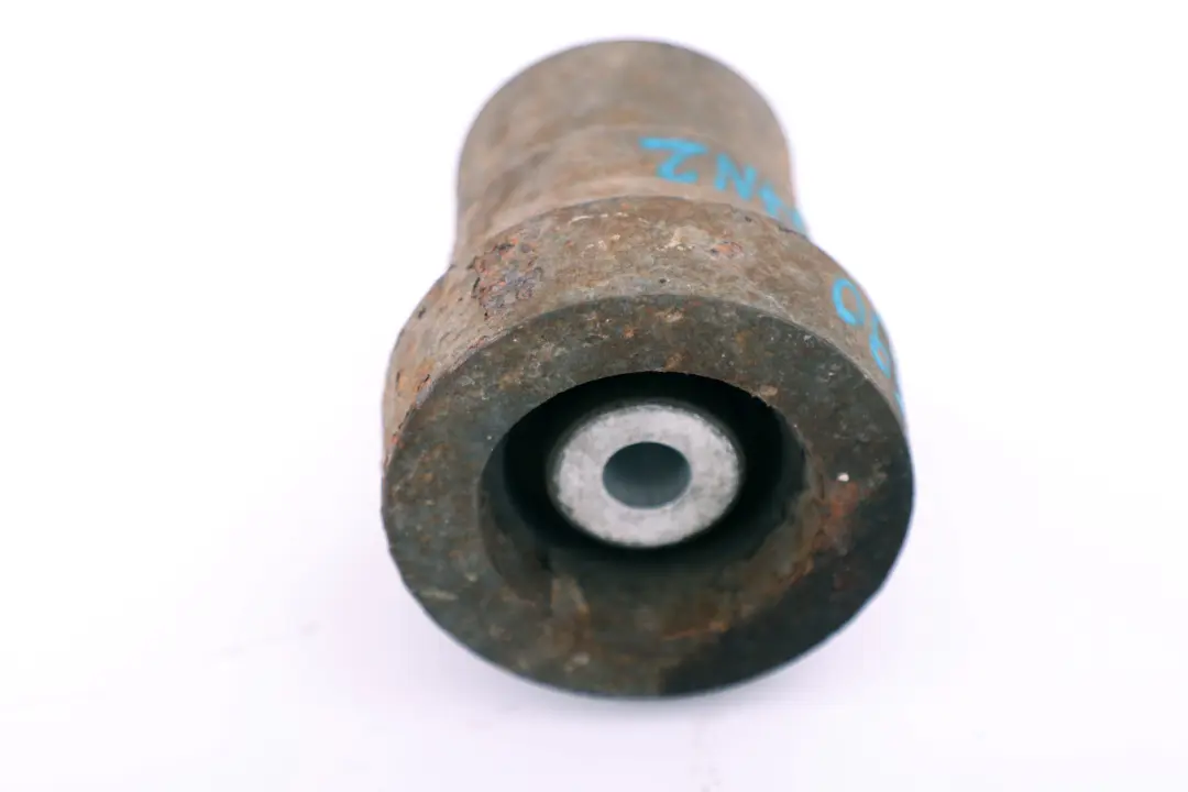 M57N2 Vibration Absorber Rear Differential BMW 3 Series E90 E92 335d - SKU 6780135 - Part number 6780135