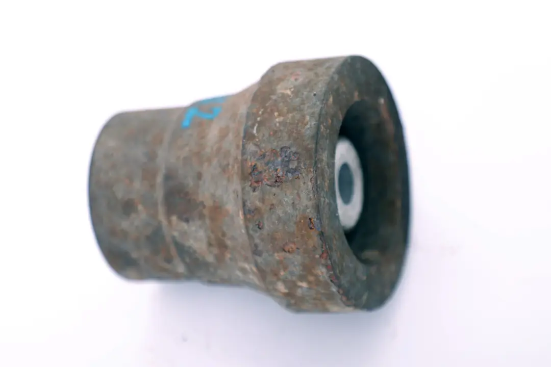 BMW E90 E92 335d M57N2 Vibration Absorber Rear Differential - SKU 6780135 - Part number 6780135