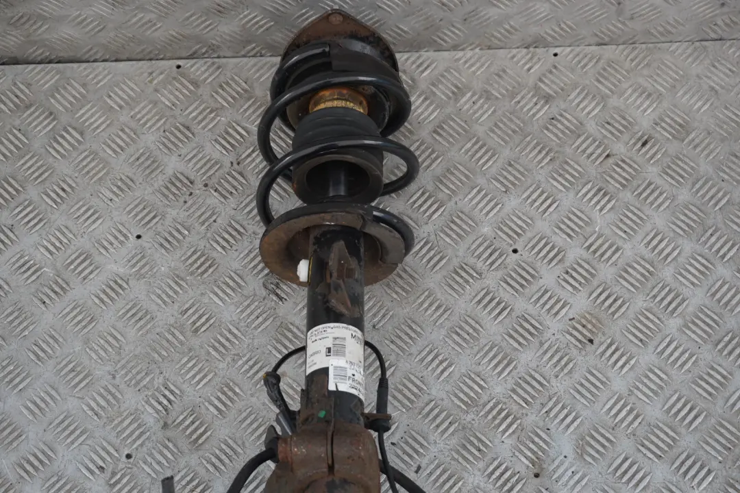 Conjunto suspensión freno izquierdo para Mini R52 Cabrio W10 1.6 116 hp con número de pieza 6780473 Mini R52 Cabrio W10 1.6 116 hp Conjunto suspensión freno izquierdo - SKU 6780473-1 - Número de pieza 6780473