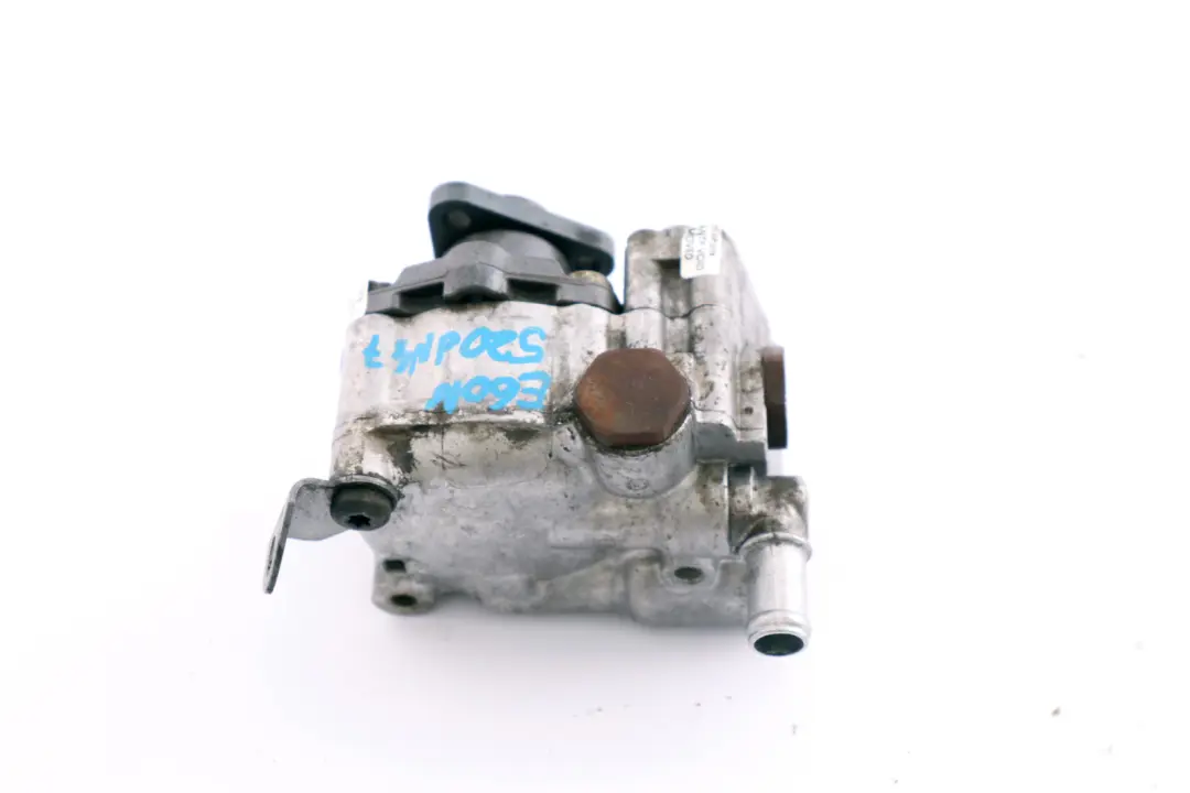 N47 Bomba De direccion asistida para BMW E60 E61 LCI 520d con número de pieza 6780848 BMW E60 E61 LCI 520d N47 Bomba De direccion asistida - SKU 6780848 - Número de pieza 6780848