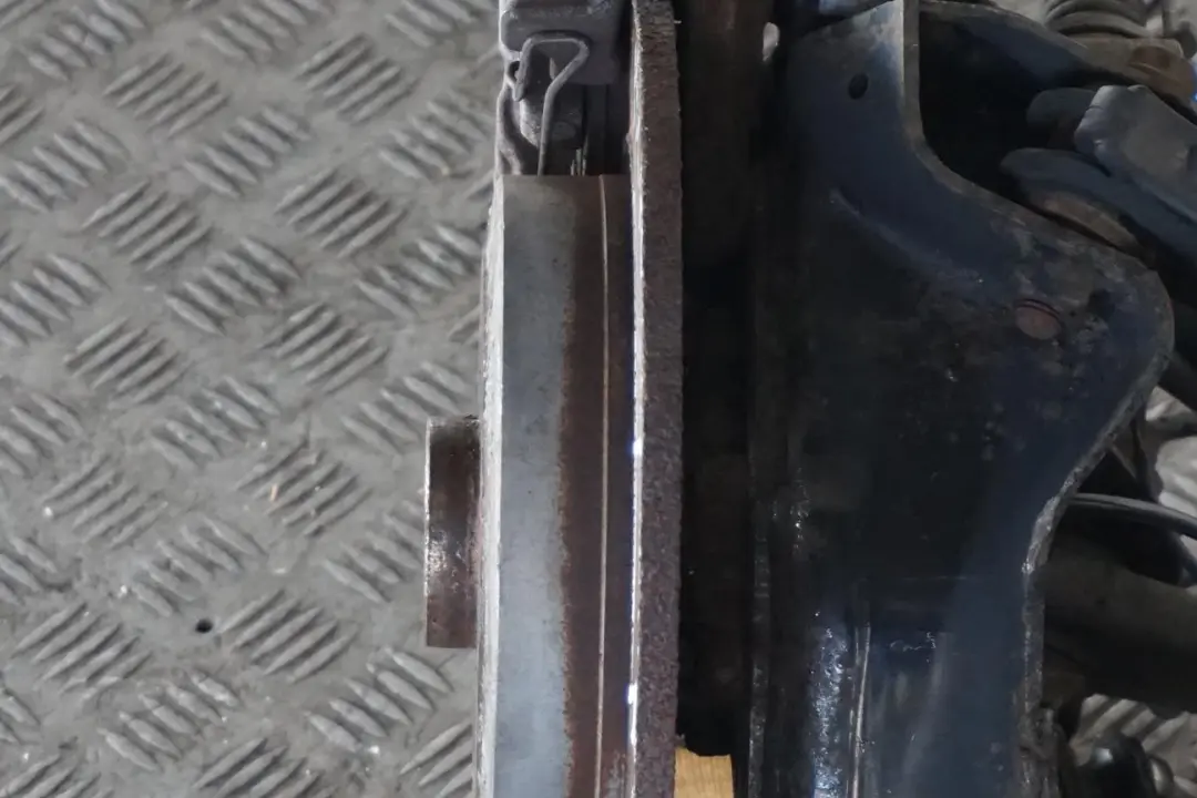 MINI S R52 W11 170HP Zwrotnica amortyzator prawy - SKU 6781136-1 - Numer Części 6781136