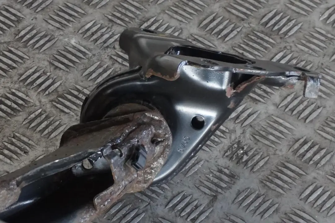 170PS Längslenker Hinten Links für BMW Mini R52 Cabrio Cooper S W11 1.6 mit Teilenummer 6781136 BMW Mini R52 Cabrio Cooper S W11 1.6 170PS Längslenker Hinten Links - SKU 6781136 - Teilenummer 6781136