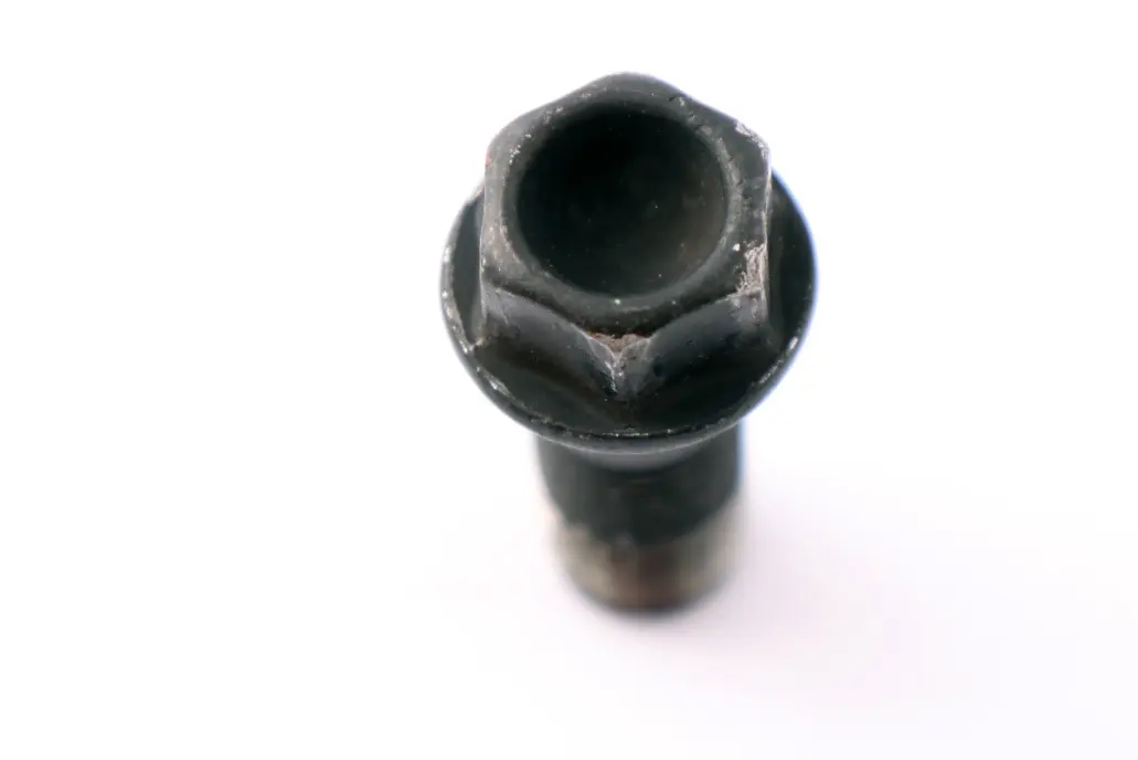 Boulon de roue Filetage noir BMW F10 F20 F21 F30 F80 LCI - SKU 6781151 - Numéro de pièce 6781151
