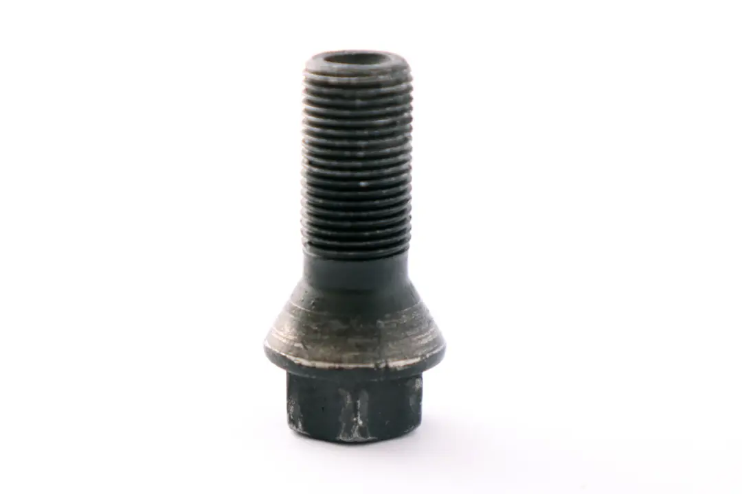 Boulon de roue Filetage noir BMW F10 F20 F21 F30 F80 LCI - SKU 6781151 - Numéro de pièce 6781151