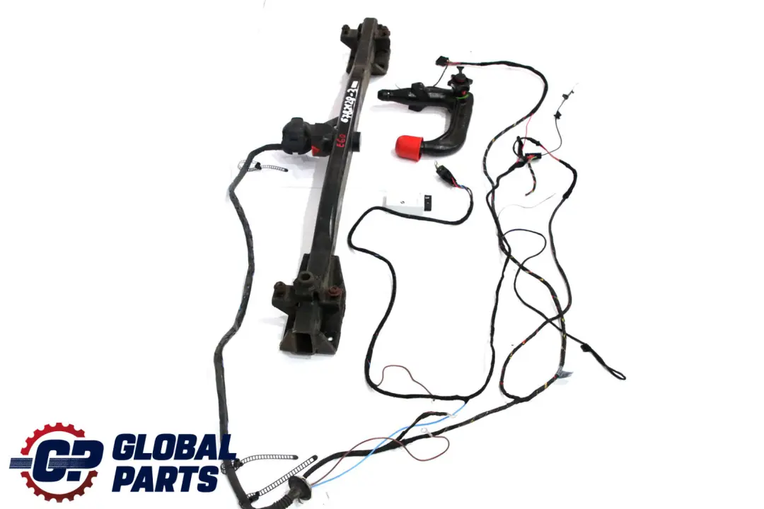 BMW 5 Series E60 E61 Towing Hitch Towbar Tow Bar Trailer Hook Module - SKU 6782128-3 - Part number 6782128